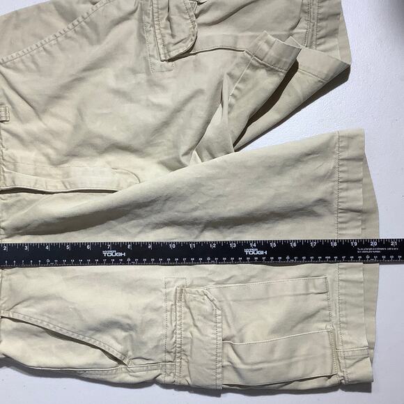 American Eagle Khaki Cargo Shorts Men’s 32W — Casual, Utility, Outdoor - Picture 6 of 9